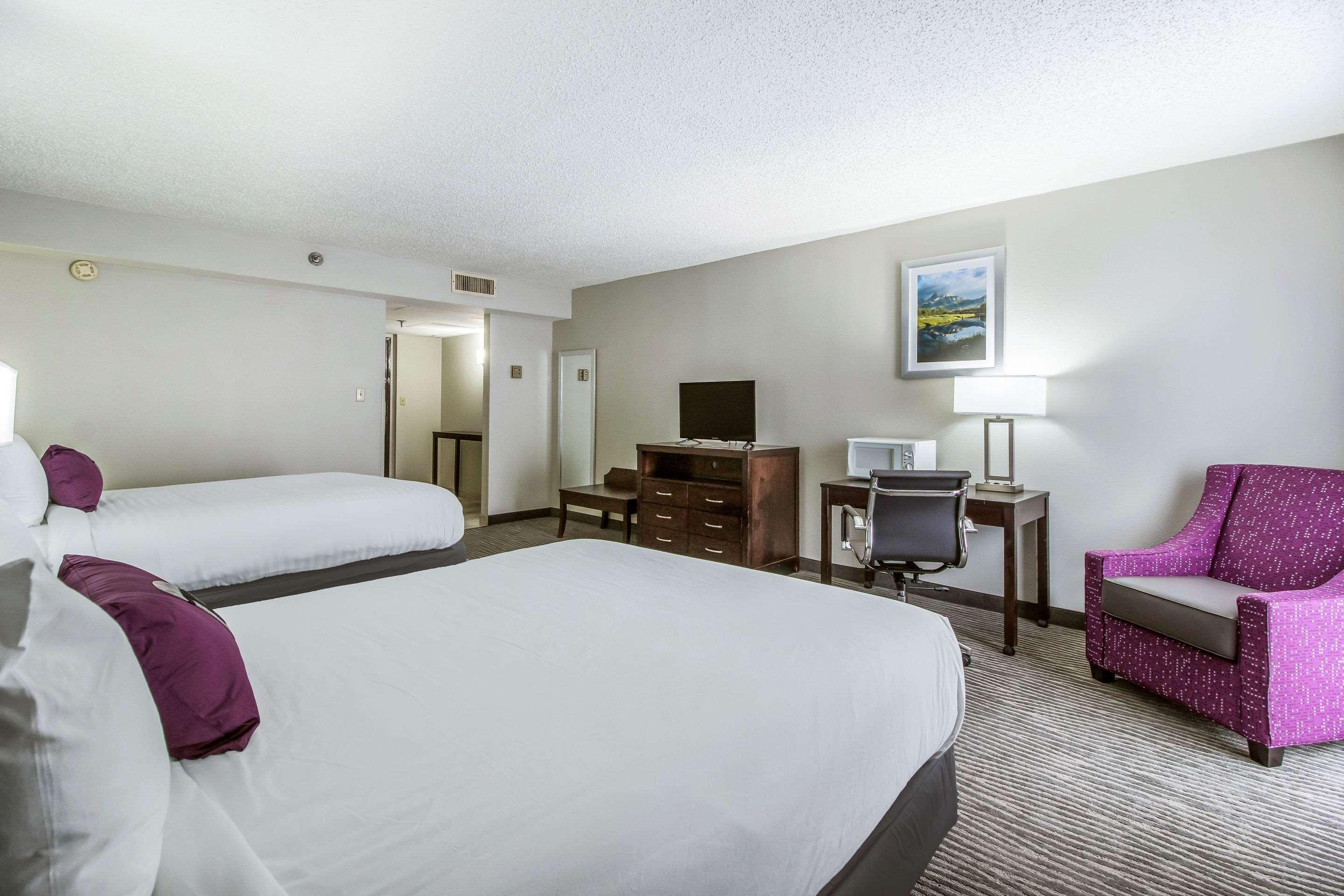 Clarion Hotel Jackson Northwest Екстер'єр фото