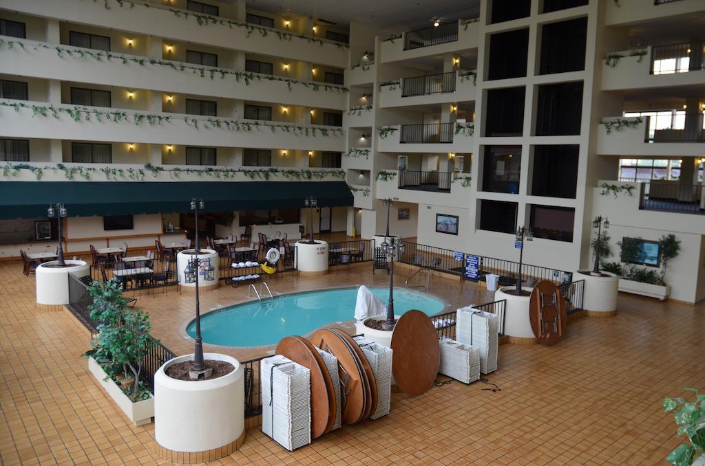 Clarion Hotel Jackson Northwest Екстер'єр фото