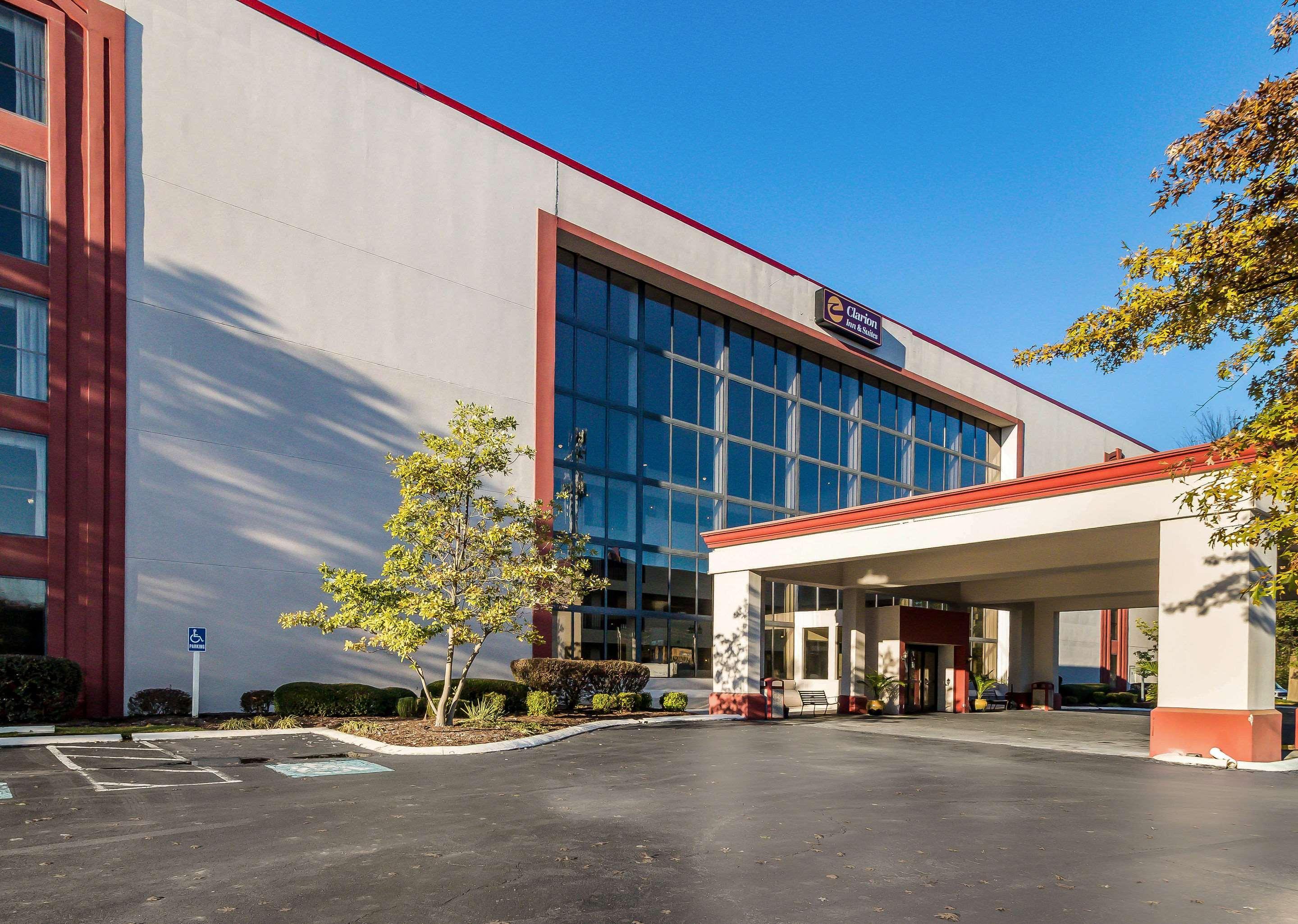 Clarion Hotel Jackson Northwest Екстер'єр фото